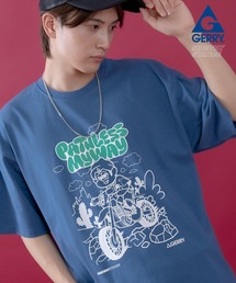 GERRY（ジェリー）の「【SIDEWAY STANCE×GERRY】別注コラボ 半袖 ロゴ プリント Tシャツ（Tシャツ/カットソー）」