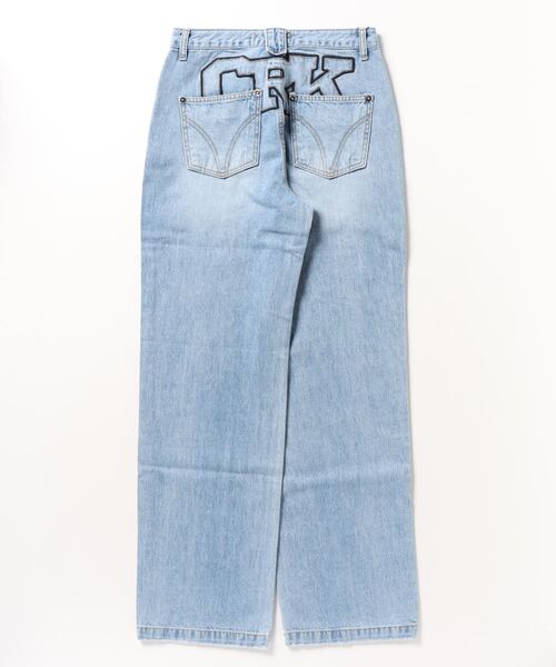 CRANK（クランク）の「【CRANK/クランク】LOGO PATCH JEANS / ジーンズ デニム ブルーデニム（デニムパンツ・レディース・ライトブルー/ブルー・S/M）」の15枚目の写真