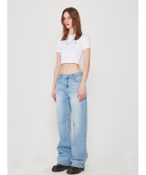 CRANK（クランク）の「【CRANK/クランク】LOGO PATCH JEANS / ジーンズ デニム ブルーデニム（デニムパンツ・レディース・ライトブルー/ブルー・S/M）」の5枚目の写真