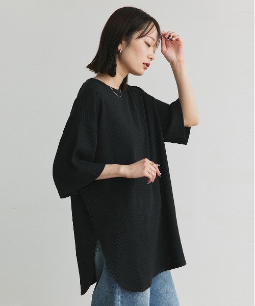 ad thie(アドティエ)の「裾ラウンド ワッフルTシャツ(Tシャツ/カットソー・レディース・オフホワイト/ブルーグレー/オートミール/カーキ/ブラック・LARGE/MEDIUM)」の6枚目の写真