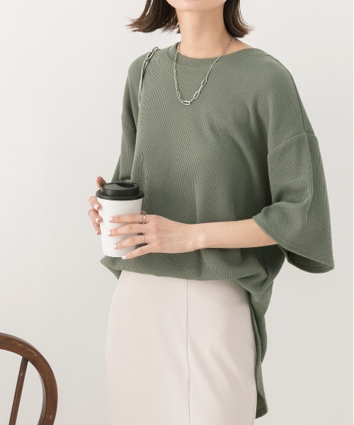 ad thie(アドティエ)の「裾ラウンド ワッフルTシャツ(Tシャツ/カットソー・レディース・オフホワイト/ブルーグレー/オートミール/カーキ/ブラック・LARGE/MEDIUM)」の16枚目の写真