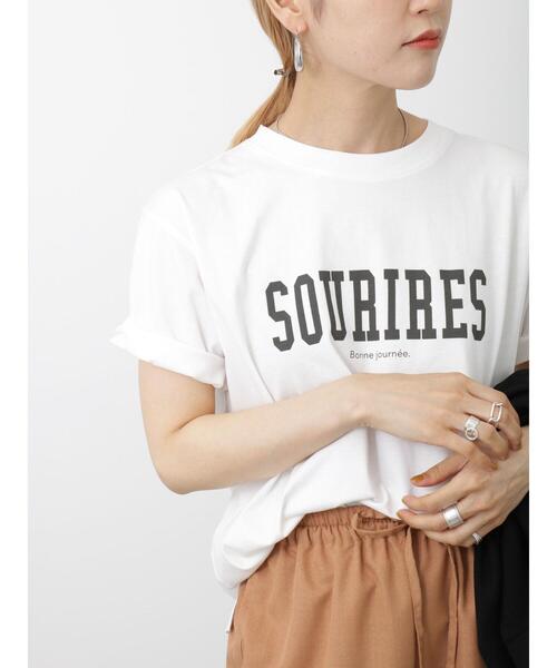 Samansa Mos2 blue（サマンサモスモスブルー）の「ロゴTシャツ（Tシャツ/カットソー・レディース・イエロー/ブラック/ベージュ/オフホワイト/パープル・F）」の2枚目の写真