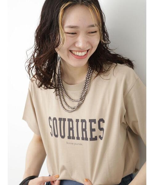 Samansa Mos2 blue（サマンサモスモスブルー）の「ロゴTシャツ（Tシャツ/カットソー・レディース・イエロー/ブラック/ベージュ/オフホワイト/パープル・F）」の11枚目の写真