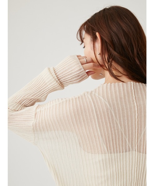 emmi(エミ)の「【emmi atelier】ハイネックシアーリブニットトップス(ニット/セーター・レディース・レッド/ブラック/クリーム・FREE)」の10枚目の写真