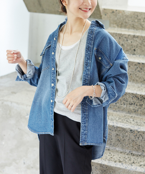 SLOBE IENA（スローブイエナ）の「LE DENIM BDUシャツ（シャツ/ブラウス・レディース・ブルー・FREE）」の5枚目の写真