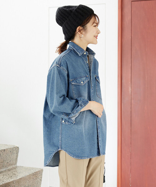 SLOBE IENA（スローブイエナ）の「LE DENIM BDUシャツ（シャツ/ブラウス・レディース・ブルー・FREE）」の13枚目の写真