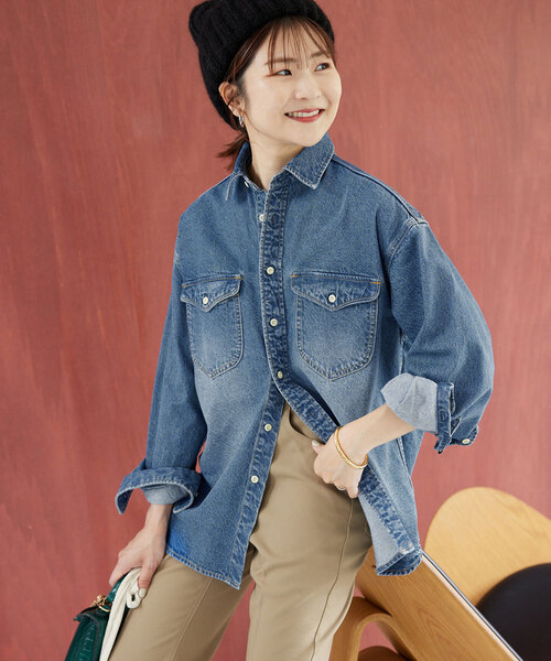 SLOBE IENA（スローブイエナ）の「LE DENIM BDUシャツ（シャツ/ブラウス・レディース・ブルー・FREE）」の16枚目の写真