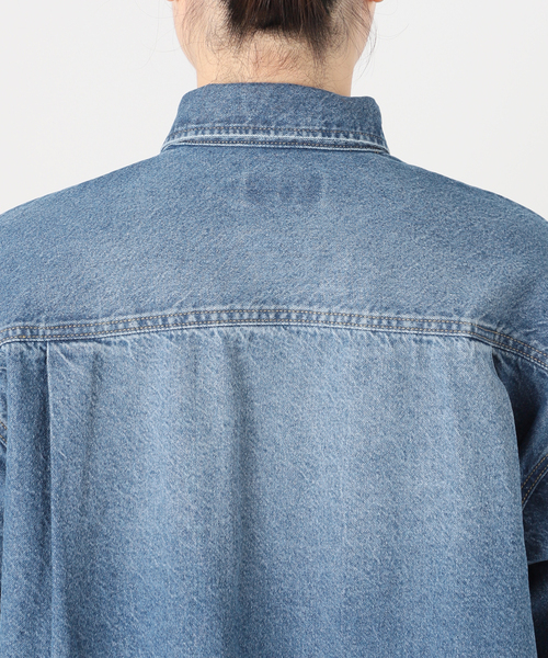 SLOBE IENA（スローブイエナ）の「LE DENIM BDUシャツ（シャツ/ブラウス・レディース・ブルー・FREE）」の22枚目の写真