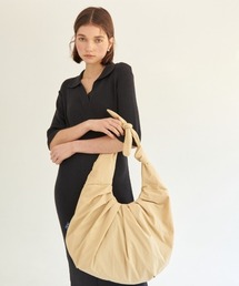 ACOC（アコック）の「CROISSANT LARGE SHOULDER BAG（ショルダーバッグ）」