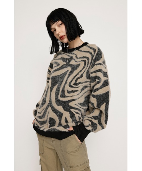 SLY(スライ)の「MINKY JQ PATTERN TOPS ミンキー ジャガード パターン トップス(ニット/セーター・レディース・ブラウン系その他2/ブルー系その他/ブラック系その他2・FREE)」の2枚目の写真
