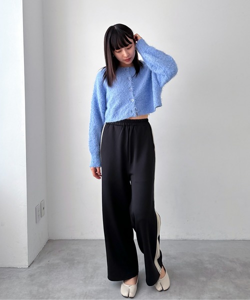 EPIMI E'PIMMY(エピミエピミー)の「【ハンドウォッシャブル】2WAYスラブフェザーカーディガン(カーディガン/ボレロ・レディース・ブラック/グレー/ブルー/オフホワイト・MEDIUM)」の19枚目の写真