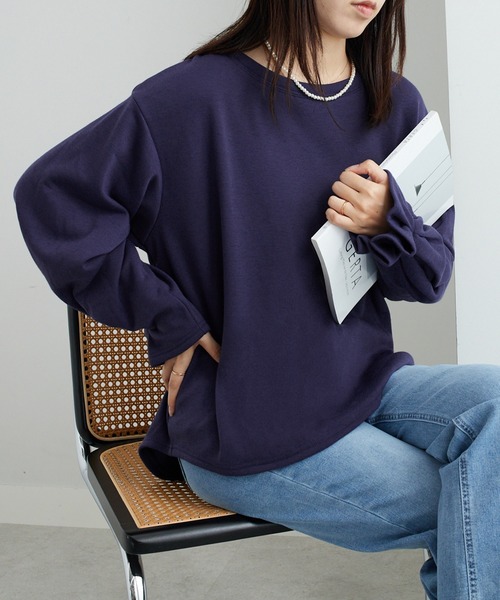 Viola e Viola（ヴィオラエヴィオラ）の「裏ファー袖タックプルオーバー（Tシャツ/カットソー・レディース・テラコッタ/グリーン/モカ/ネイビー/アイボリー/ブラック/ラベンダー・M/5L/LL/4L/L/3L）」の7枚目の写真