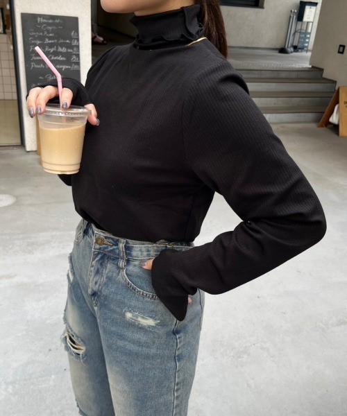 nemne store(ネンネストア)の「【低身長サイズあり】指開きタートルリブトップス(Tシャツ/カットソー・レディース・チャコール/オレンジ/アイボリー/ブラック/ホワイト×ブラック/ブルー・SMALL/MEDIUM)」の22枚目の写真