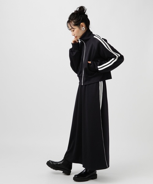 BAYFLOW（ベイフロー）の「ショートトラックジャケット（ブルゾン・レディース・ブラック/アイボリー/ボルドー・FREE）」の6枚目の写真