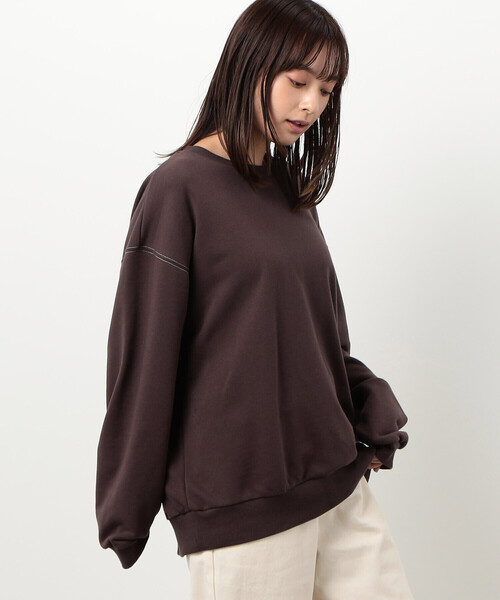 Purple&Yellow（パープルアンドイエロー）の「カラーステッチクルーネックプルオーバー（スウェット・メンズ・ダークブラウン/トップグレー/ラベンダー・LARGE/SMALL/MEDIUM）」の10枚目の写真