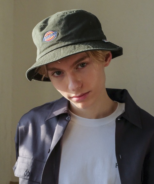 Dickies（ディッキーズ）の「【Dickies】EX ICON BUCKET HAT/カレッジロゴ/バケットハット/フリーサイズ/帽子/ディッキーズ（ハット・メンズ・レンガ/モスグリーン/サックスブルー/オフホワイト/ネイビー/ベージュ/ブラック・FREE）」の8枚目の写真