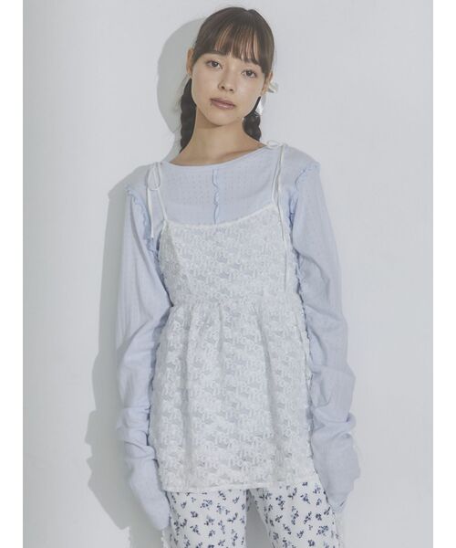 merry jenny（メリージェニー）の「メローアイレットカットtops（Tシャツ/カットソー・レディース・ライトブルー/オフホワイト/クリーム・FREE）」の9枚目の写真