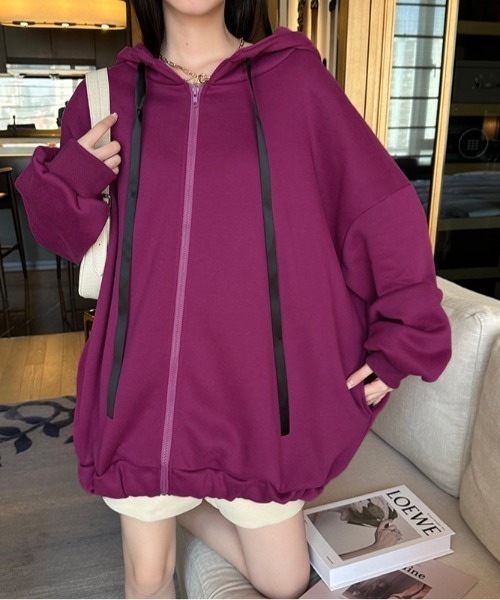 COCOMOMO(ココモモ)の「【新色追加】裏起毛 バックロゴパーカー オーバーサイズ パーカー バックプリント ビッグシルエット ジップアップ 裏起毛パーカー フード付き(パーカー・レディース・パープル/アイボリー/グレー/ネイビー/カーキ/ブラック/ワイン/オレンジ/グリーン/ライトグレー・M/L)」の14枚目の写真