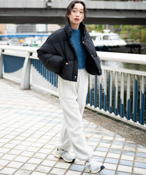 WEGO（ウィゴー）の「WEGO/ショートパテッドブルゾン（ダウンジャケット/コート・レディース・ブラック/オフホワイト・FREE）」の4枚目の写真