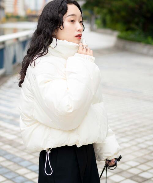 WEGO（ウィゴー）の「WEGO/ショートパテッドブルゾン（ダウンジャケット/コート・レディース・ブラック/オフホワイト・FREE）」の10枚目の写真