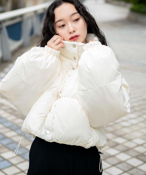 WEGO（ウィゴー）の「WEGO/ショートパテッドブルゾン（ダウンジャケット/コート・レディース・ブラック/オフホワイト・FREE）」の11枚目の写真