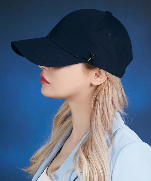 VARZAR(バザール)の「【 VARZAR / バザール 】Stud logo over fit ball cap(キャップ・メンズ・ホワイト/ブラック/ベージュ/ネイビー・FREE)」の2枚目の写真