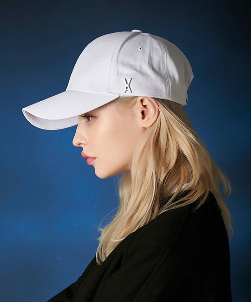 VARZAR(バザール)の「【 VARZAR / バザール 】Stud logo over fit ball cap(キャップ・メンズ・ホワイト/ブラック/ベージュ/ネイビー・FREE)」の3枚目の写真