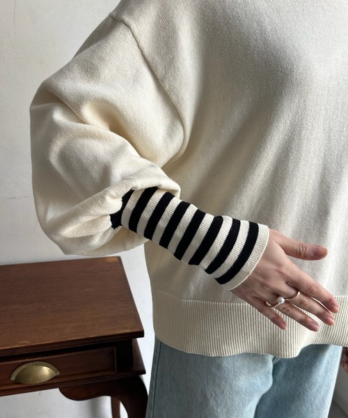 DouDou(ドゥドゥ)の「【WEB限定】 袖ボーダーパフスリーブニット(ニット/セーター・レディース・ブラック/オフホワイト・FREE)」の15枚目の写真
