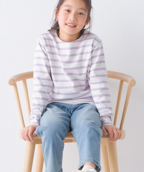 OMNES（オムネス）の「キッズ10番単ボーダー長袖Tシャツ（Tシャツ/カットソー・キッズ・ホワイト×ブルー/ホワイト×ブラック/ホワイト系その他3/ホワイト系その他/ホワイト系その他2/グレー系その他/ピンク系その他/ベージュ系その他・100/140/130/120/110/150）」の4枚目の写真