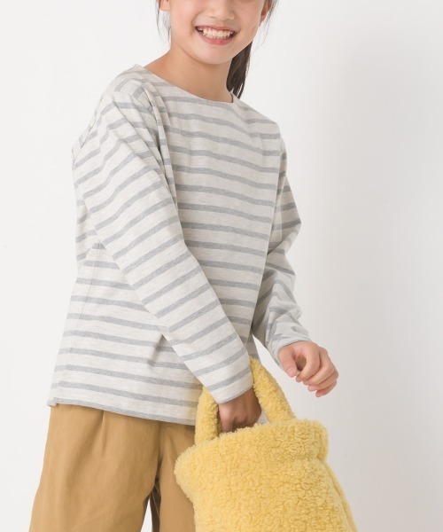 OMNES（オムネス）の「キッズ10番単ボーダー長袖Tシャツ（Tシャツ/カットソー・キッズ・ホワイト×ブルー/ホワイト×ブラック/ホワイト系その他3/ホワイト系その他/ホワイト系その他2/グレー系その他/ピンク系その他/ベージュ系その他・100/140/130/120/110/150）」の14枚目の写真