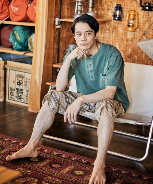 KRIFF MAYER(クリフメイヤー)の「冷感ロハテコクロップドパンツ(その他パンツ・メンズ・ブラック/オリーブ/オフホワイト/ベージュ/ネイビー/ブルー/チャコール/カラフル/ダークブルー/ナチュラル/サンドベージュ・SMALL/MEDIUM/LARGE/X-LARGE)」の2枚目の写真