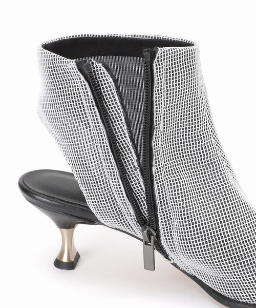 GRISE(グリーズ)の「GRISE5.5cmスクエアメッシュカバーサンダル(サンダル・レディース・ホワイト系その他・LARGE/SMALL/MEDIUM/X-LARGE)」の6枚目の写真