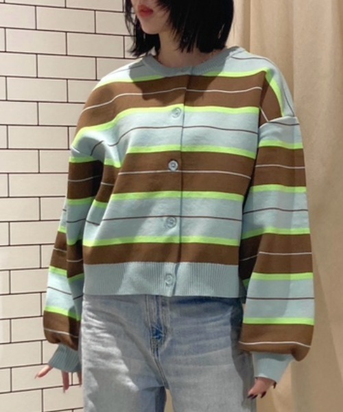 RODEO CROWNS WIDE BOWL（ロデオクラウンズワイドボウル）の「A-LIGHT KNIT アソートカーディガン（カーディガン/ボレロ・レディース・グリーン系その他/ホワイト系その他/ブルー系その他3/アイボリー/チャコールグレー・MEDIUM/SMALL）」の10枚目の写真