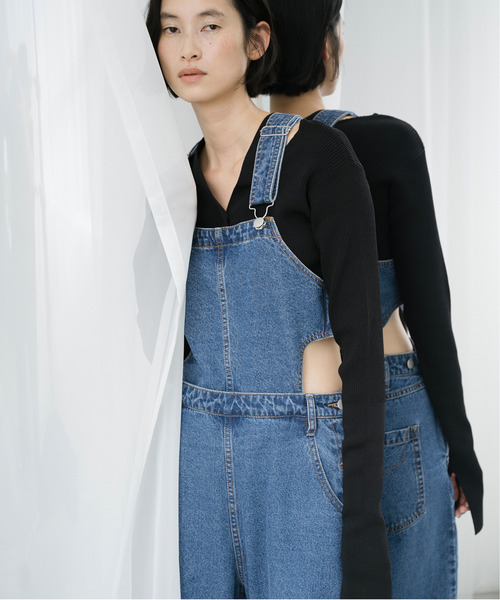 EMMA LIMBER（エマリンバー）の「Two-piece Denim Overall（サロペット/オーバーオール・レディース・ブラック/ブルー・M/S）」の6枚目の写真