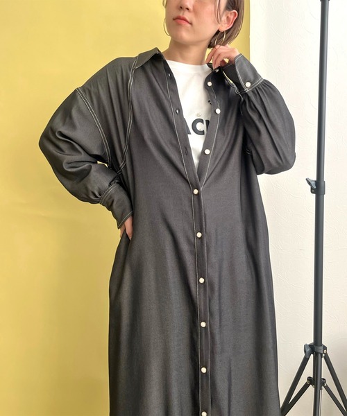 LHELBIE(レルビエ)の「ダンガリー2WAYシャツワンピース(シャツワンピース・レディース・ブラック/インディゴブルー・M)」の13枚目の写真