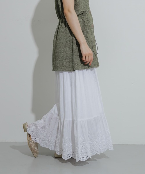 24ss 美品 Cloth&Cross AAYUSHI レースティアードスカート セール】スカラップレースヨウリュウティアードスカート