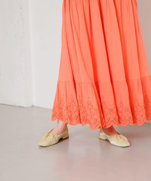 SENSE OF PLACE by URBAN RESEARCH（センスオブプレイスバイアーバンリサーチ）の「スカラップレースヨウリュウティアードスカート（スカート・レディース・レッド/オフホワイト/ブラック・ONE）」の14枚目の写真