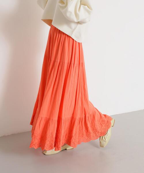 SENSE OF PLACE by URBAN RESEARCH（センスオブプレイスバイアーバンリサーチ）の「スカラップレースヨウリュウティアードスカート（スカート・レディース・レッド/オフホワイト/ブラック・ONE）」の11枚目の写真