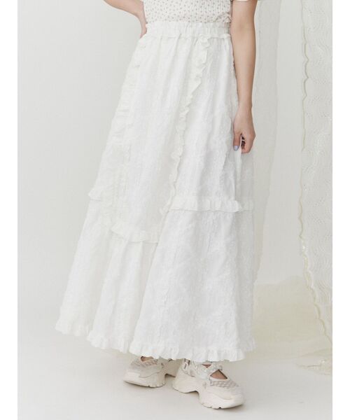 merry jenny（メリージェニー）の「flowerギャザ-スカート（スカート・レディース・オフホワイト/ブラック・FREE）」の6枚目の写真