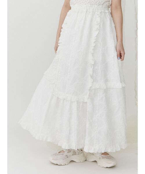 merry jenny（メリージェニー）の「flowerギャザ-スカート（スカート・レディース・オフホワイト/ブラック・FREE）」の7枚目の写真