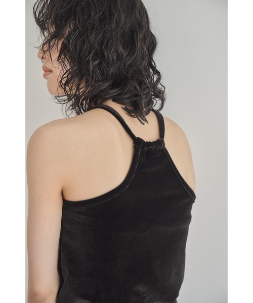 Abor(アボア)の「【Abor】Velours Halter Cami/ベロアホルターキャミ(キャミソール・レディース・ブルーグレー/ブラック/グレー/ベージュ・FREE)」の1枚目の写真