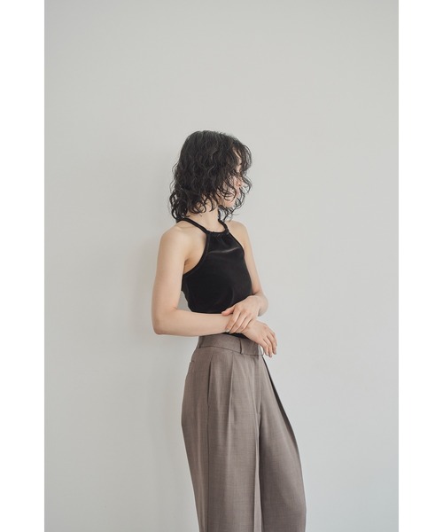 Abor(アボア)の「【Abor】Velours Halter Cami/ベロアホルターキャミ(キャミソール・レディース・ブルーグレー/ブラック/グレー/ベージュ・FREE)」の18枚目の写真