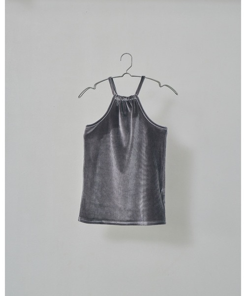 Abor(アボア)の「【Abor】Velours Halter Cami/ベロアホルターキャミ(キャミソール・レディース・ブルーグレー/ブラック/グレー/ベージュ・FREE)」の6枚目の写真