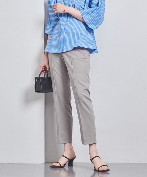 UNITED ARROWS(ユナイテッドアローズ)の「テーパード スリムパンツ(スラックス・レディース・グレー/ライラック/ネイビー・34/36/38/40)」の1枚目の写真