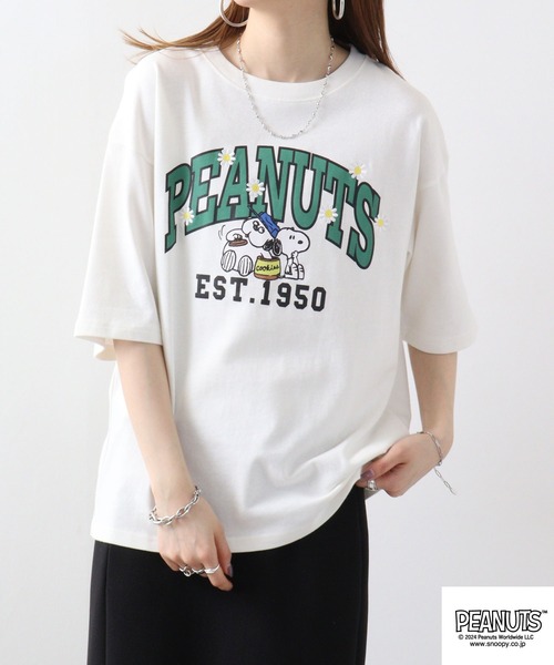 PEANUTS(ピーナッツ)の「PEANUTS フラワーカレッジロゴ ヘビーウエイト ドロップショルダー半袖Tシャツ(Tシャツ/カットソー・メンズ・オフホワイト/レッド/杢グレー・S/M/L/LL)」の15枚目の写真