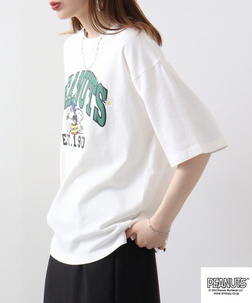 PEANUTS(ピーナッツ)の「PEANUTS フラワーカレッジロゴ ヘビーウエイト ドロップショルダー半袖Tシャツ(Tシャツ/カットソー・メンズ・オフホワイト/レッド/杢グレー・S/M/L/LL)」の16枚目の写真
