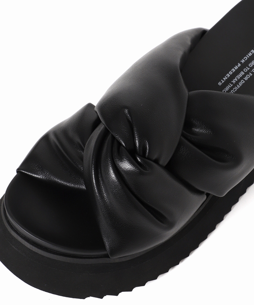 LE TALON(ルタロン)の「MAISON MAVERICK PRESENTS fussbettサンダル(サンダル・レディース・ブラック/ホワイト・39/37)」の9枚目の写真