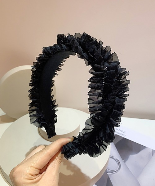 LAFFMO(ラフモ)の「チュールフリルカチューシャ(カチューシャ・レディース・ベージュ/ブラック・F)」の2枚目の写真