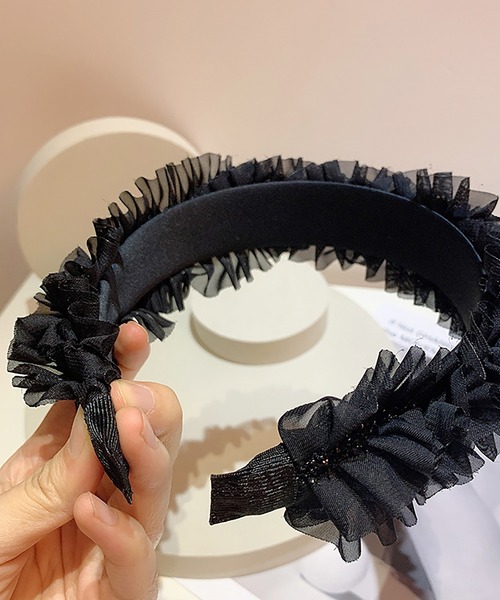 LAFFMO(ラフモ)の「チュールフリルカチューシャ(カチューシャ・レディース・ベージュ/ブラック・F)」の7枚目の写真