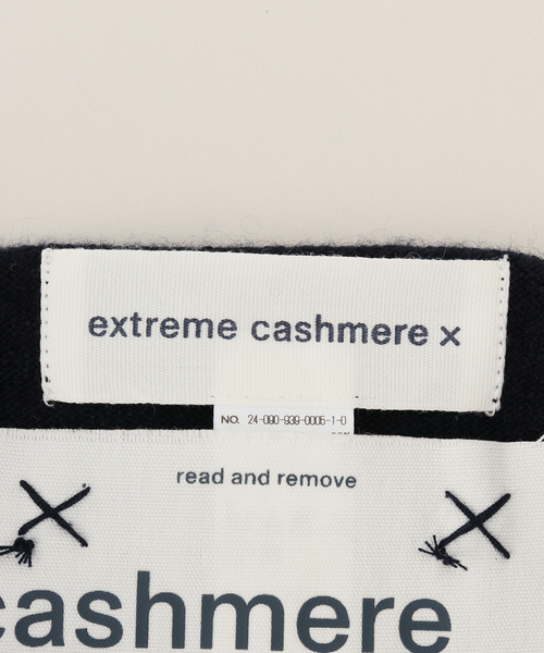 extreme cashmere（エクストリーム　カシミヤ）の「EXTREME CASHMERE （エクストリーム カシミヤ） Tube BELT（チューブトップ・レディース・ネイビー・FREE）」の6枚目の写真